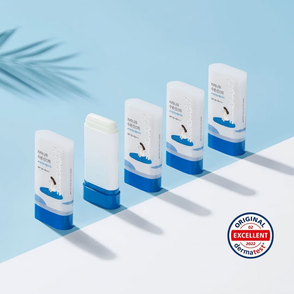 Увлажняющий солнцезащитный крем-стик для лица SPF 50+ PA++++ Birch Juice Moisturizing Sun Stick, 19 г - фото 2