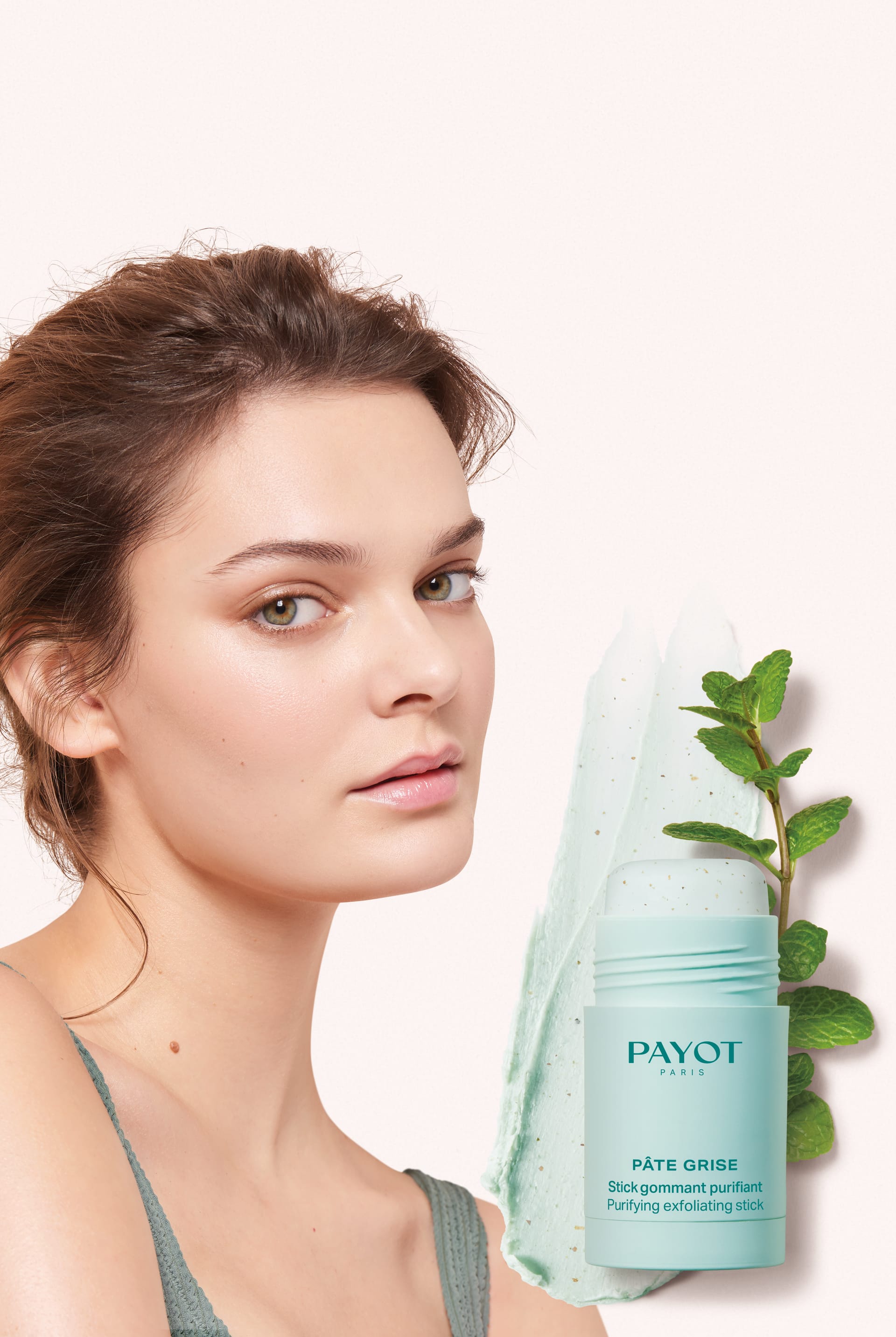 Очищающий эксфолиант-стик для лица Pate Grise Purifying Exfoliating stick, 25 г - фото 4