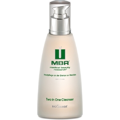 Эмульсия для глубокого очищения кожи BioChange Two in One Cleanser 200 мл