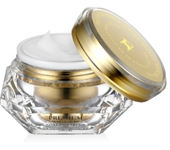 Крем-флюид с экстрактом козьего молока Premium White Pure Goat Milk Cream, 50 мл
