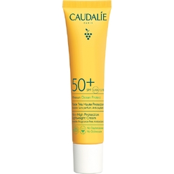 Солнцезащитный флюид для лица Fluide Très Haute Protection SPF50+, 40 мл
