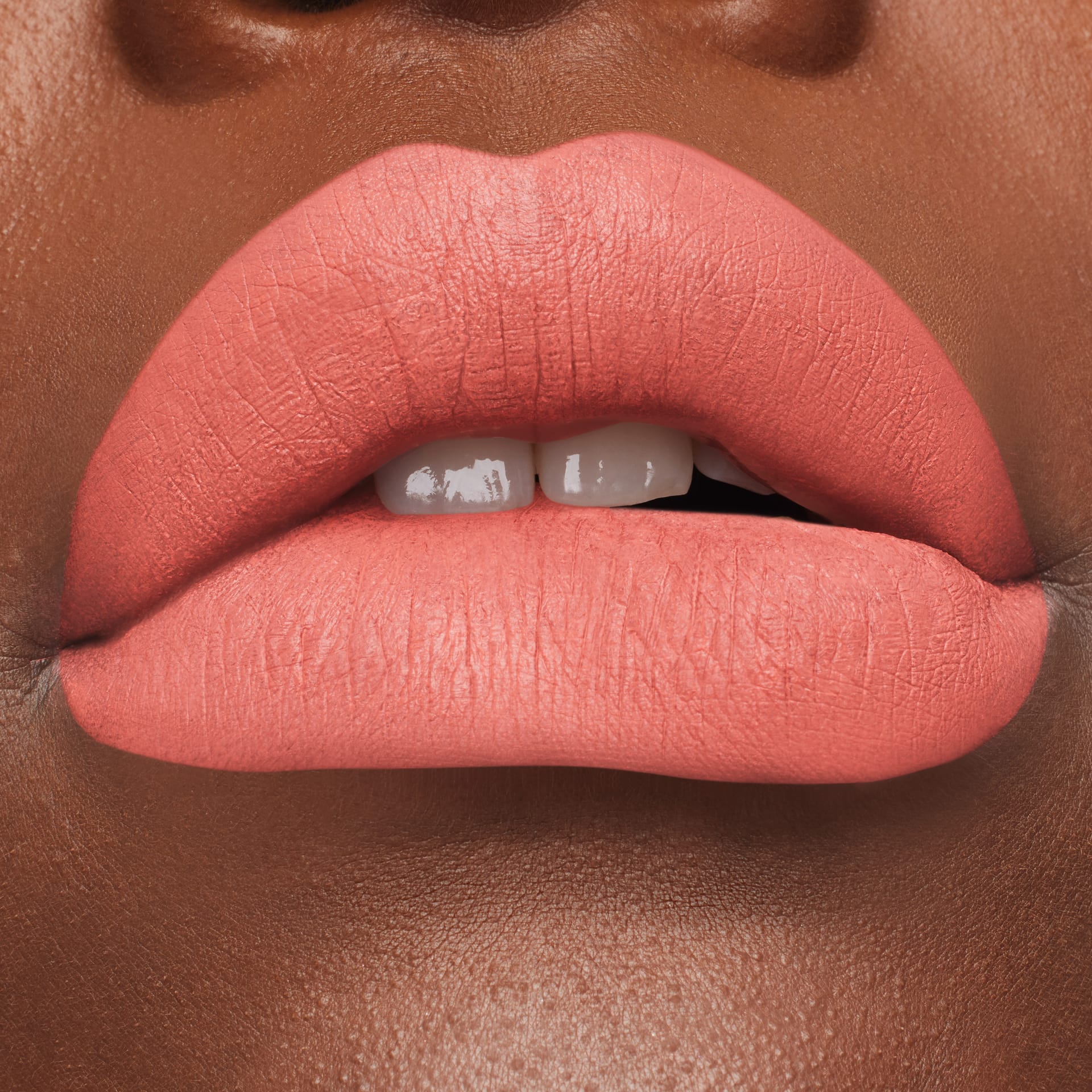 Губная помада MAC Macximal Matte Lipstick - фото 5