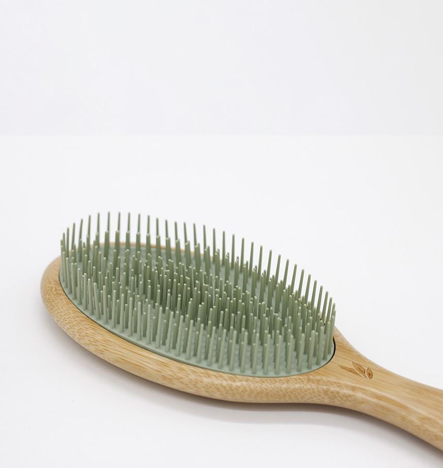 Расческа для волос массажная Bamboo Detangling Brush - фото 4