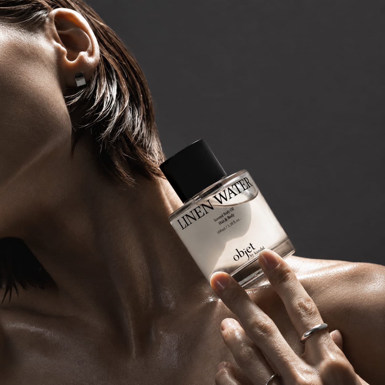 Увлажняющее сухое масло для тела Objet Satin Glow Body Oil Linen Water, 100 мл - фото 3
