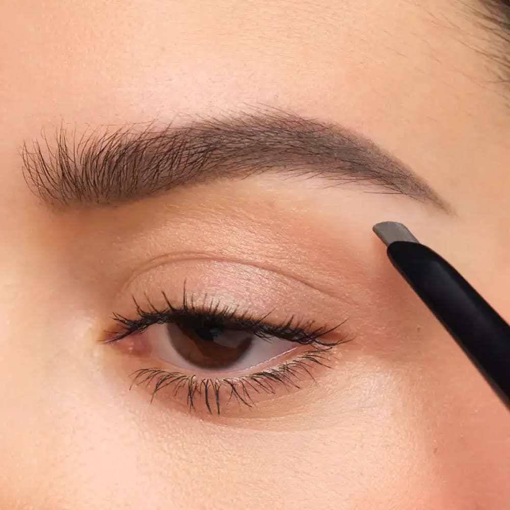 Водостойкий карандаш для бровей 3в1 Sculpting Brow Styler - фото 4