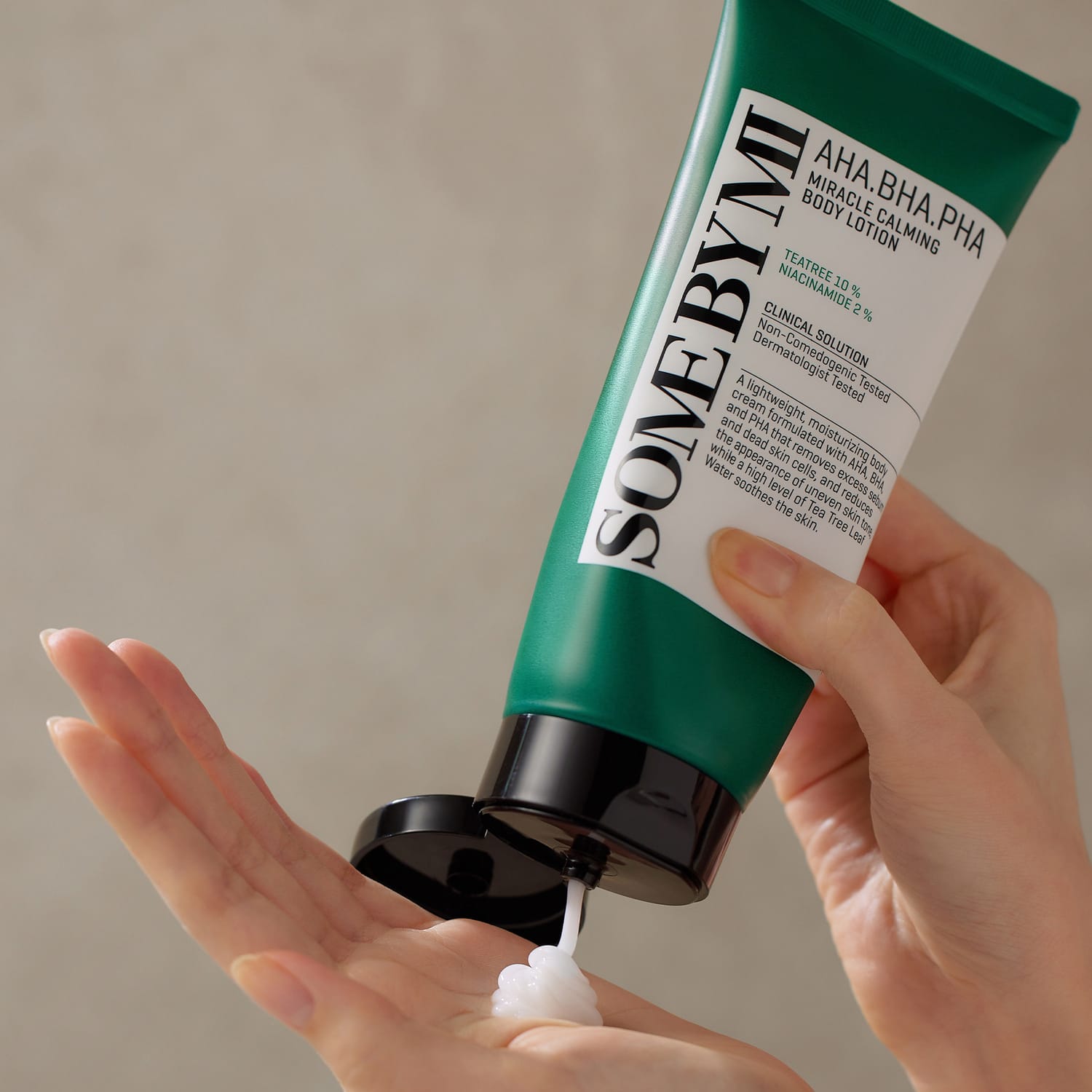 Успокаивающий, увлажняющий лосьон для тела для проблемной кожи AHA.BHA.PHA Miracle Calming Body Lotion, 200 мл - фото 3