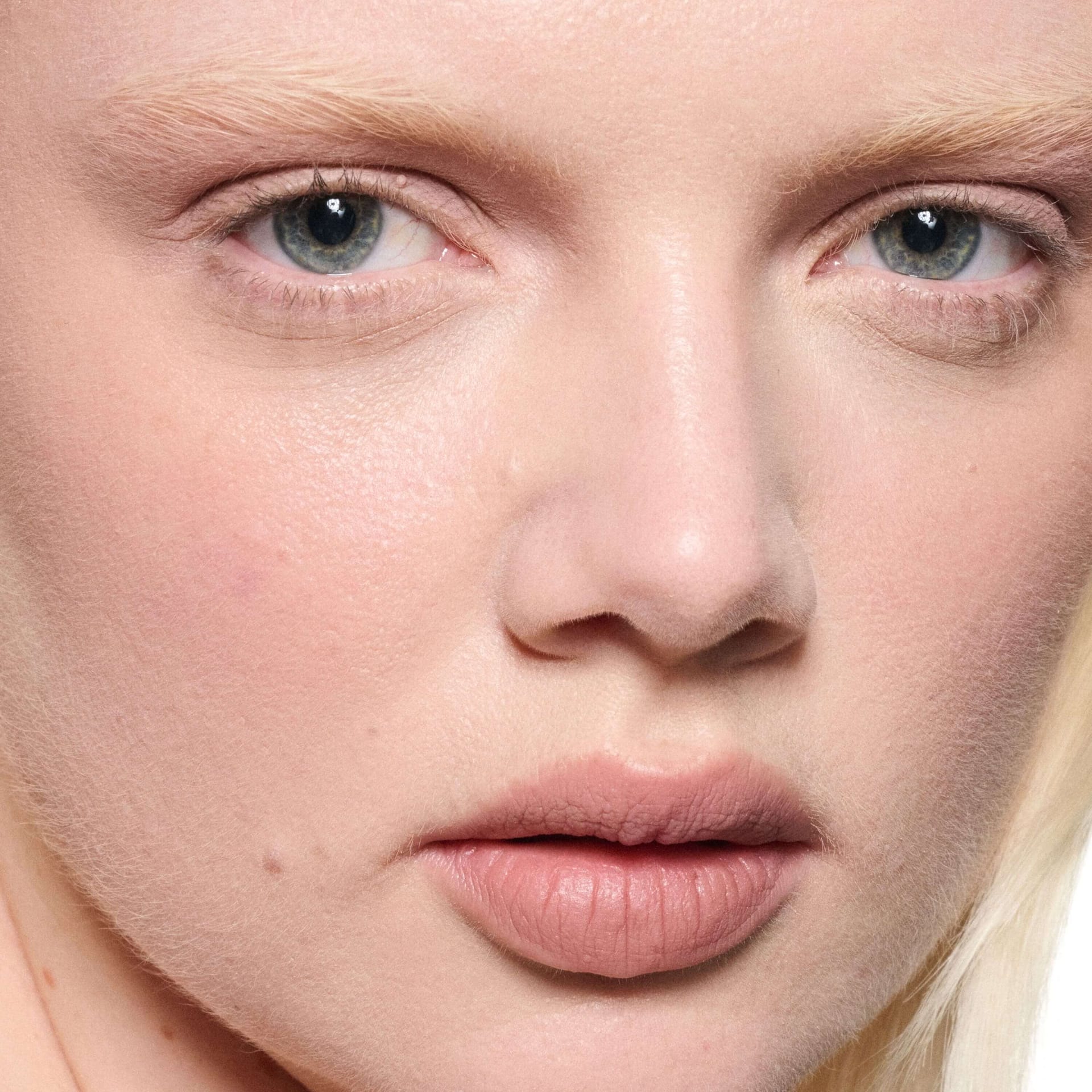 Муссовый тинт для губ и щек Powder Kiss Lip + Cheek Mousse - фото 3