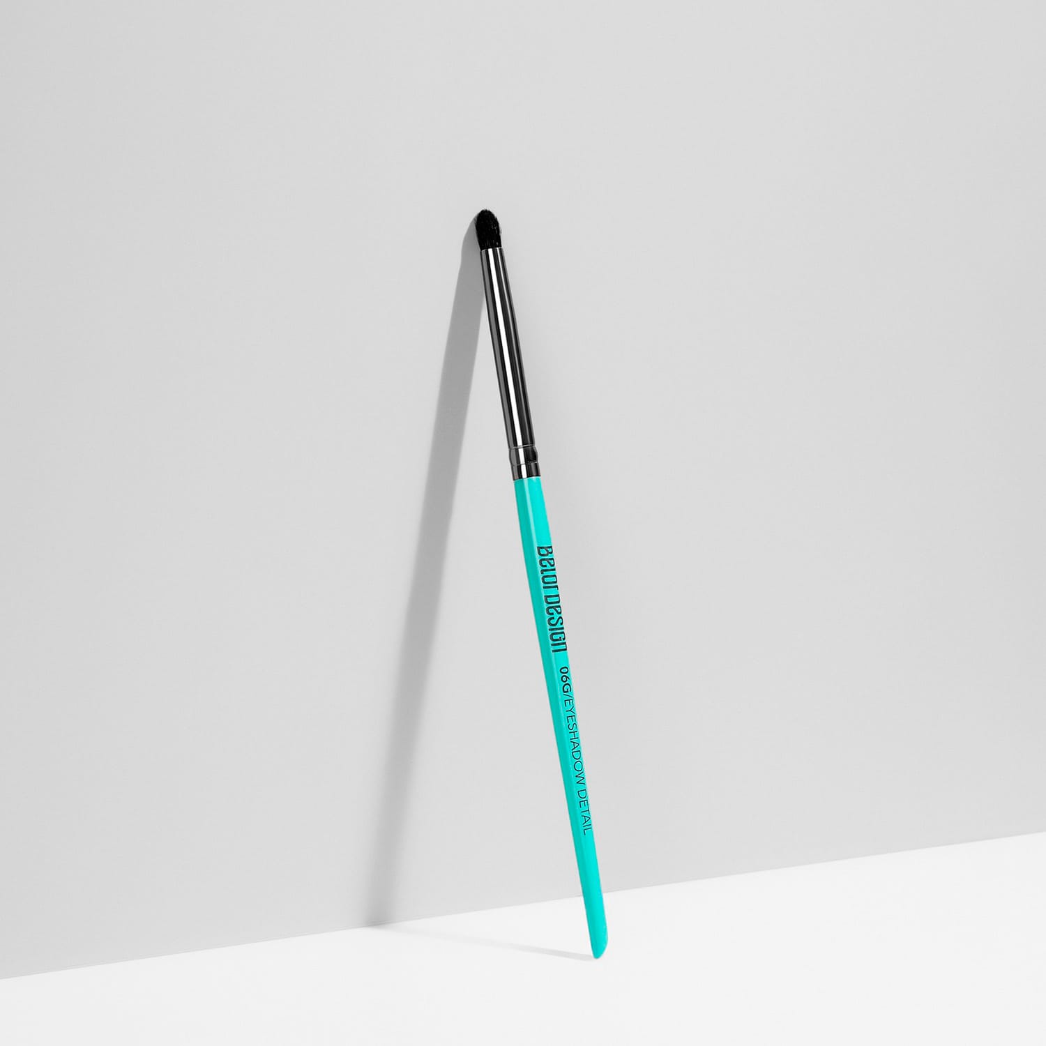 Кисть-бочонок малая круглая для теней, растушевки карандаша Belor Design 06g - фото 2