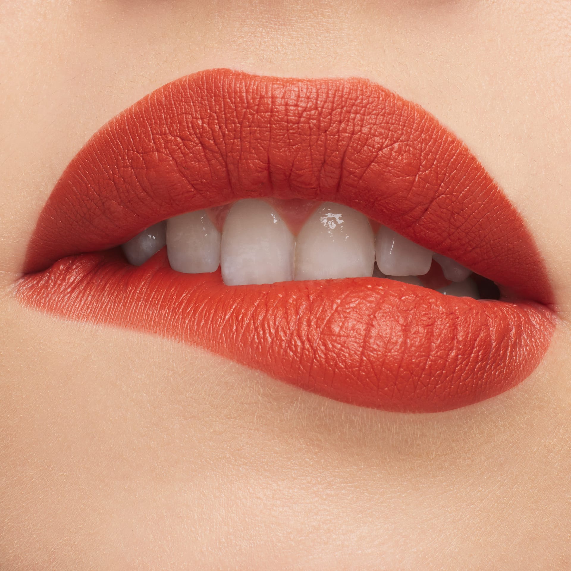 Губная помада MAC Macximal Matte Lipstick - фото 3