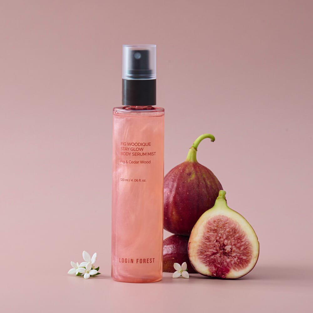 Увлажняющая, придающая сияние сыворотка-мист для тела  Fig Woodique Stay Glow Body Serum Mist, 120 мл - фото 3