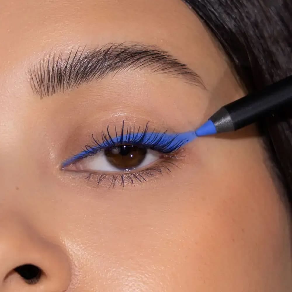 Водостойкий контурный карандаш для глаз Soft EyeLiner Waterproof - фото 4