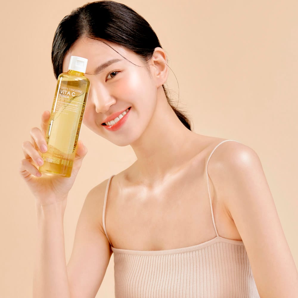 Освежающий, увлажняющий тонер для сияния кожи лица Tenzero Green Tangerine Vita C Toner, 300 мл - фото 5