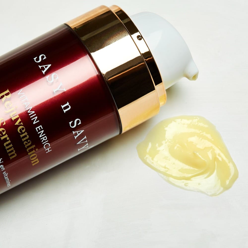 Омолаживающая сыворотка для лица, обогащенная витаминами Vitamin Enrich Rejuvenation Serum, 50 мл - фото 3