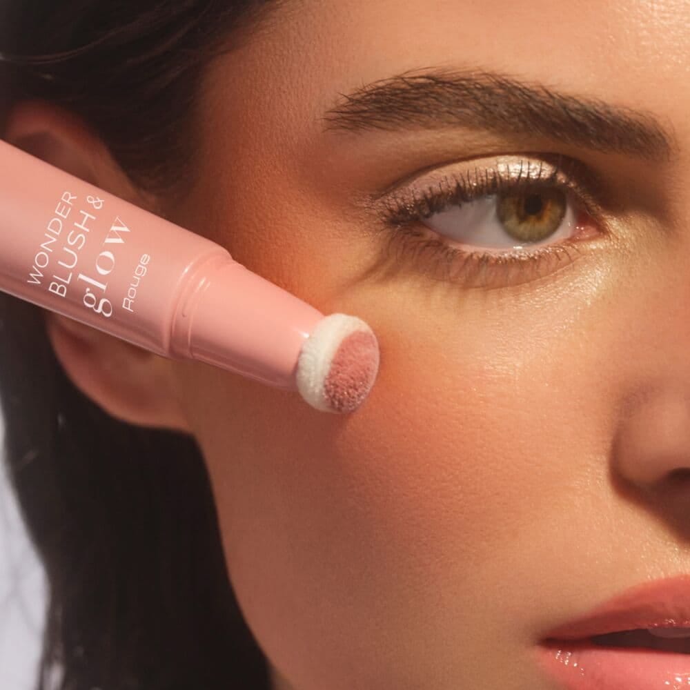 Жидкий хайлайтер Wonder Blush & Glow - фото 3
