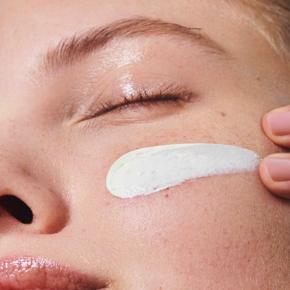 Солнцезащитный крем для лица против морщин SPF 50+ Youth-protecting Sunscreen Very High Protection, 50 мл - фото 2