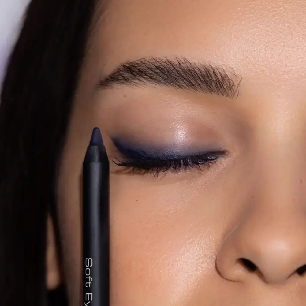 Водостойкий контурный карандаш для глаз Soft EyeLiner Waterproof - фото 4