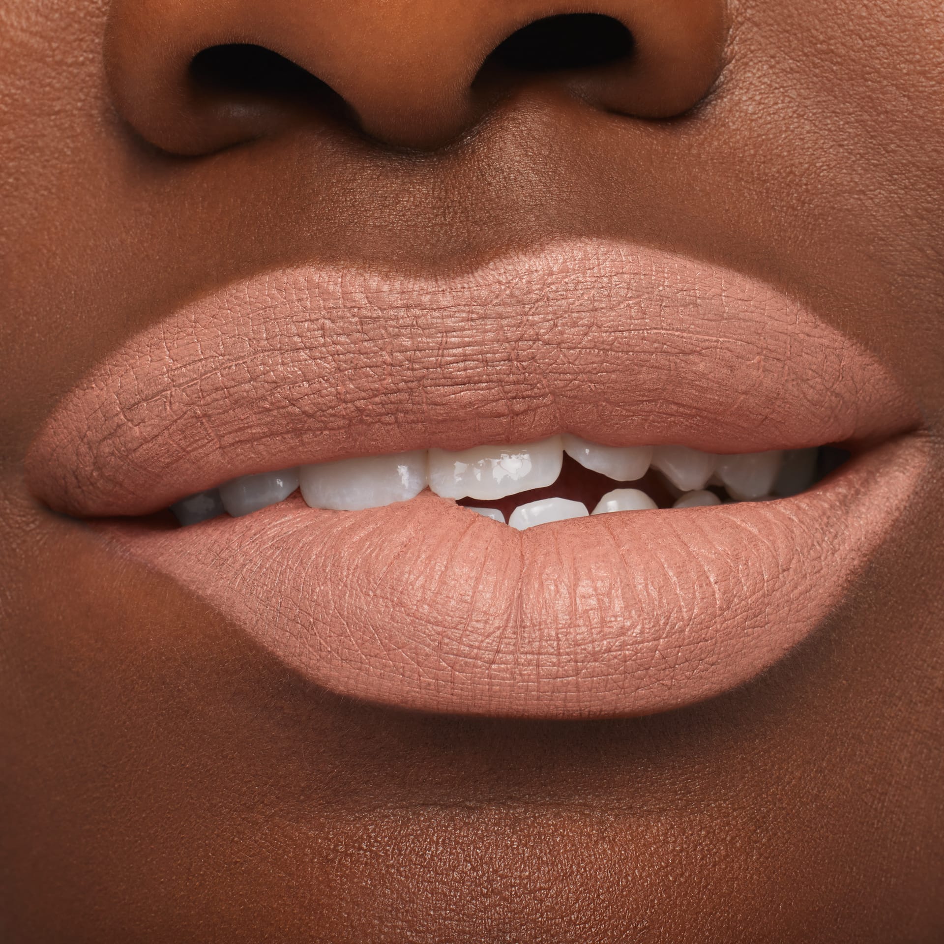 Губная помада MAC Macximal Matte Lipstick - фото 5