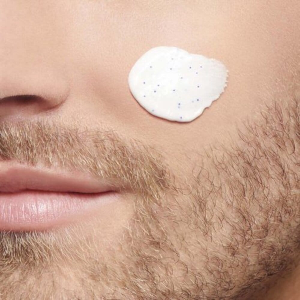 Очищающий и отшелушивающий мужской крем для лица «2 в 1» Clarins Men Exfoliating Cleanser 125 мл - фото 3