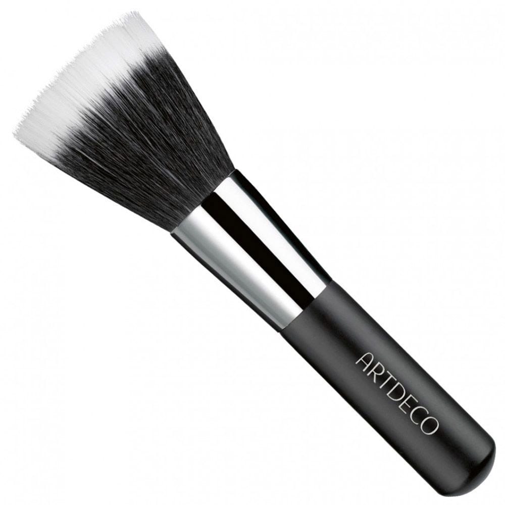Кисть универсальная для тонального средств All in One Powder & Make up Brush
