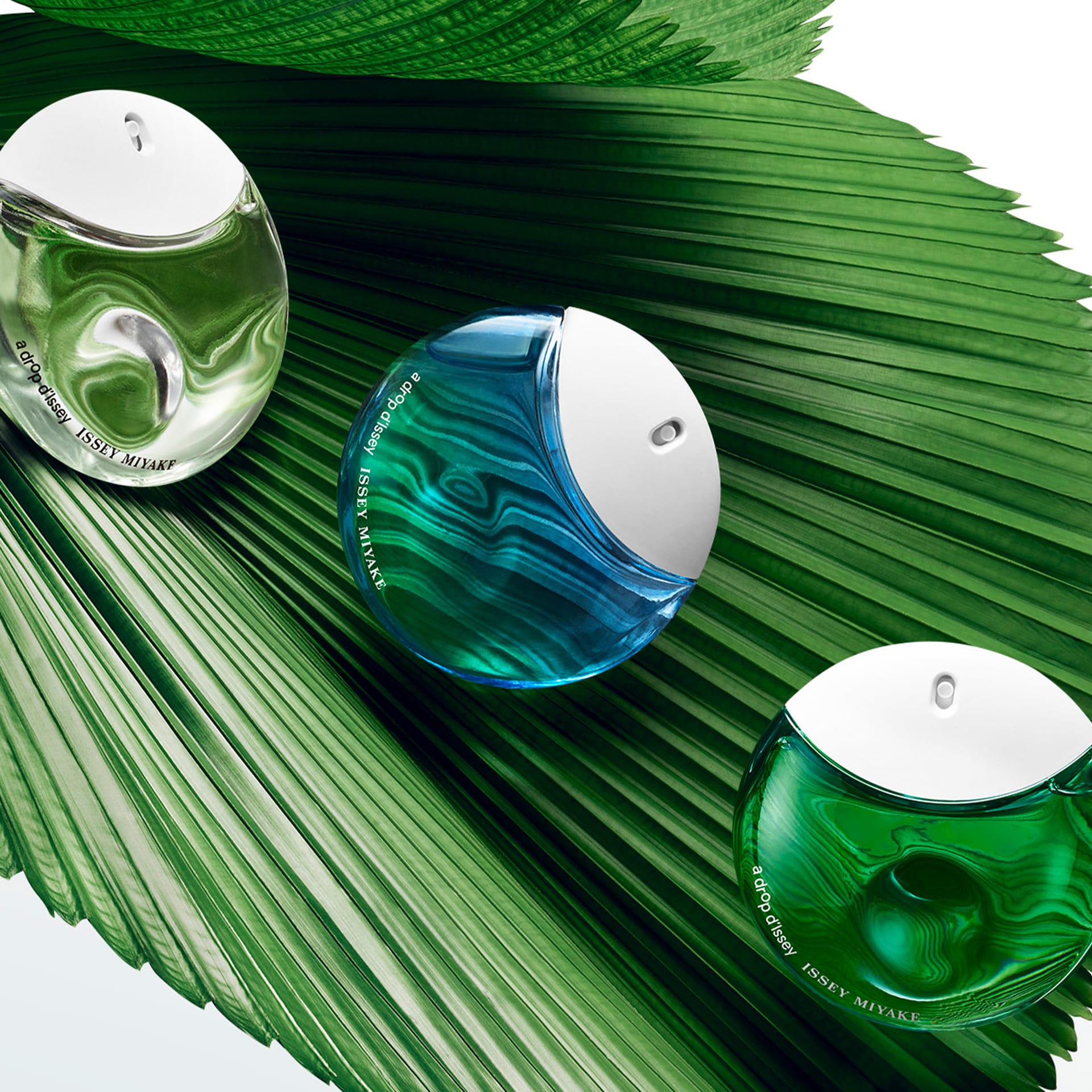 Парфюмерная вода A Drop D'issey Essentielle - фото 8
