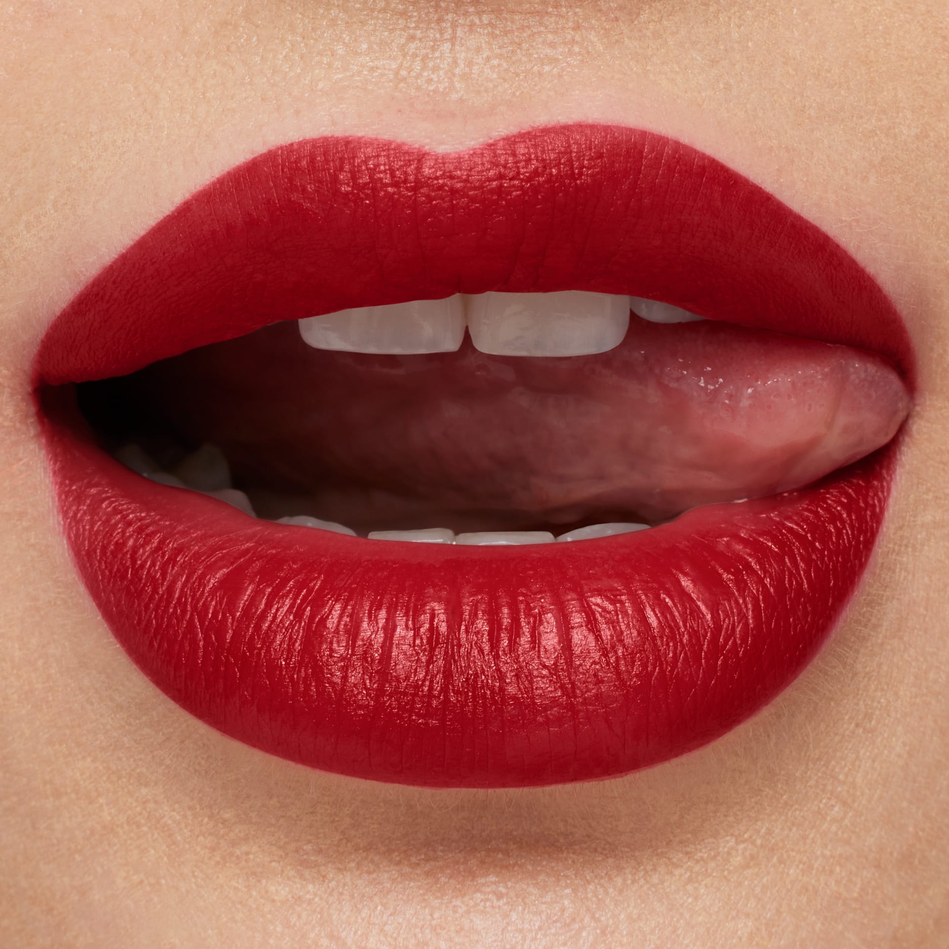 Губная помада MAC Macximal Matte Lipstick - фото 3