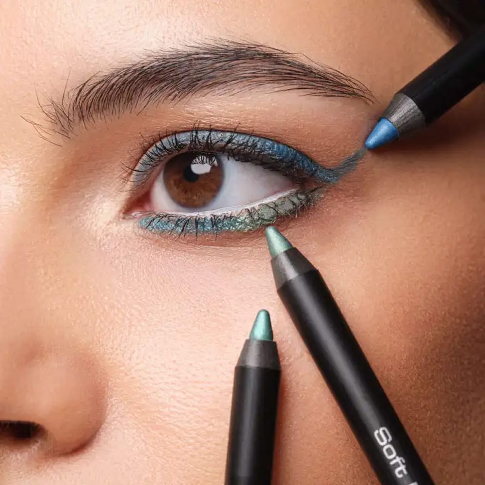 Водостойкий контурный карандаш для глаз Soft EyeLiner Waterproof - фото 6
