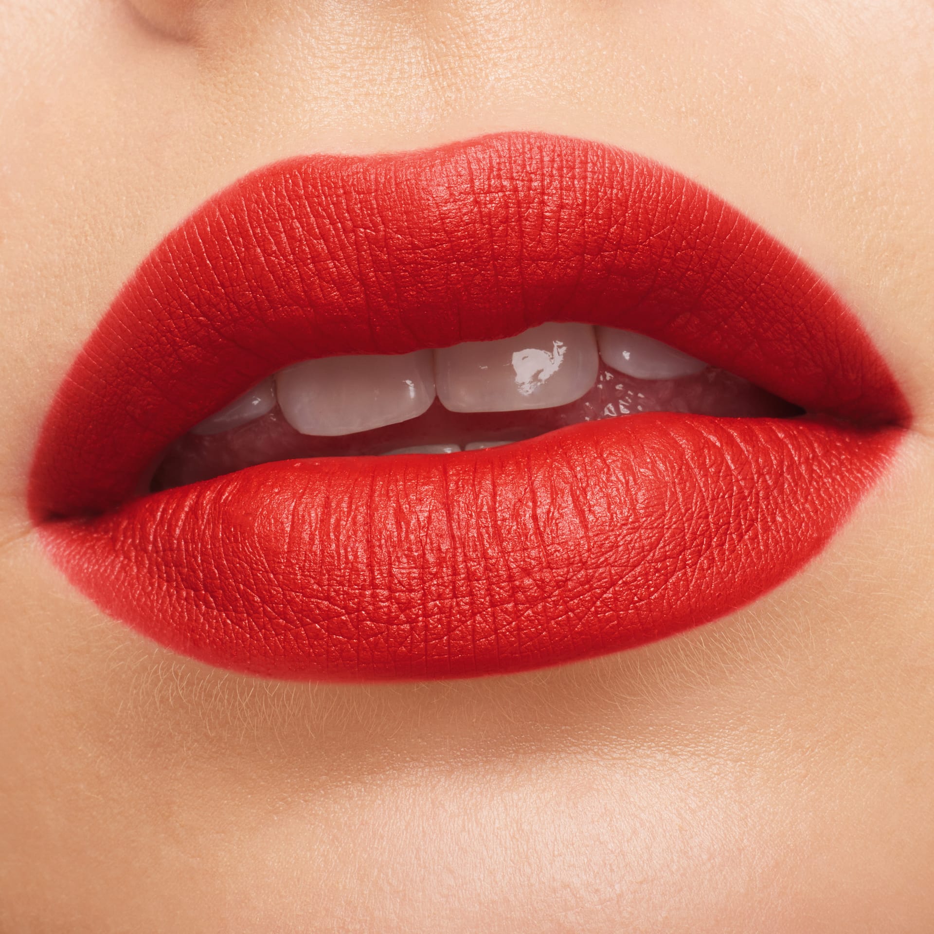 Губная помада MAC Macximal Matte Lipstick - фото 3