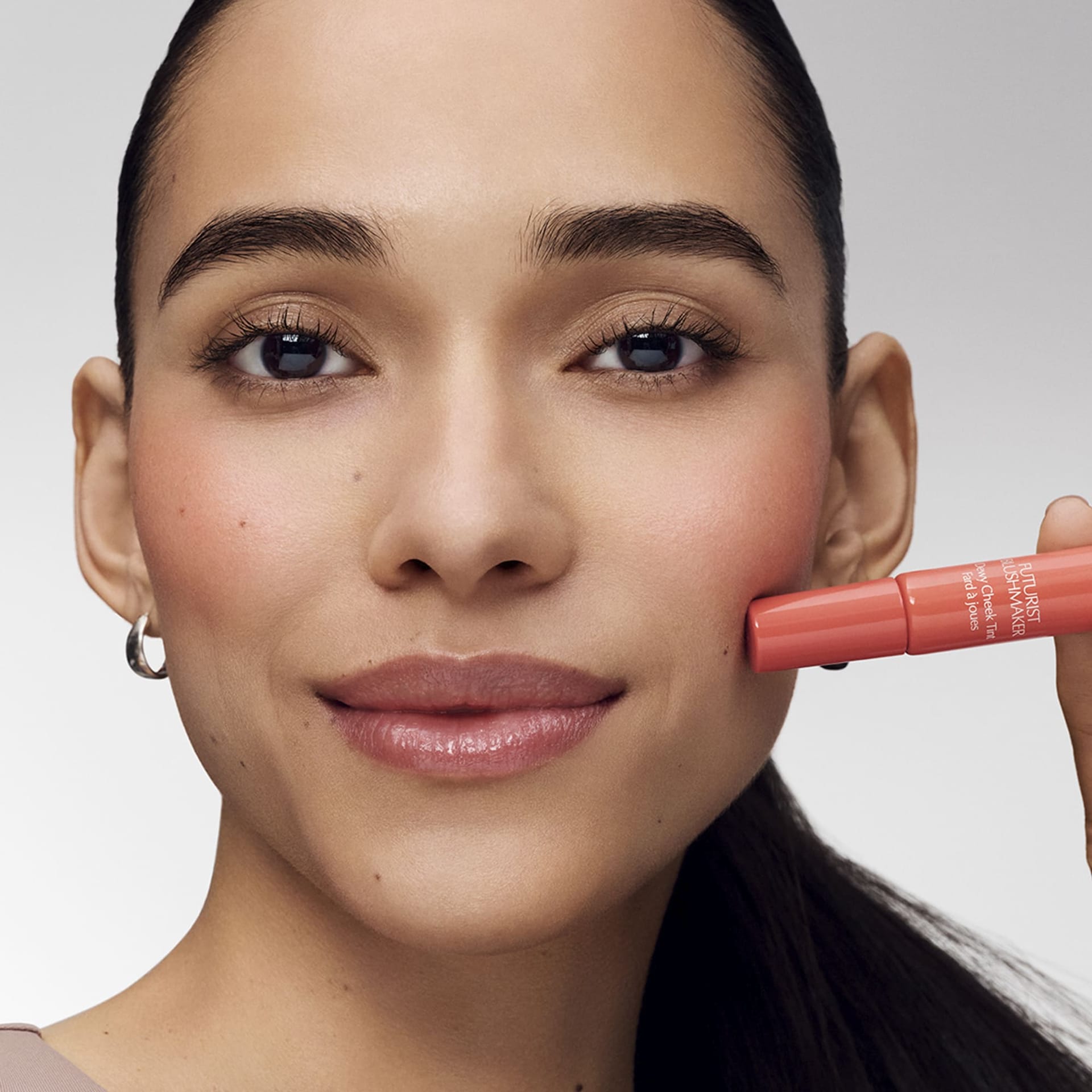 Жидкие румяна Futurist Blushmaker Dewy Cheek Tint - фото 3