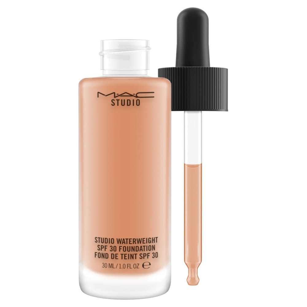 Тональная основа MAC Studio Waterweight SPF 30 Foundation