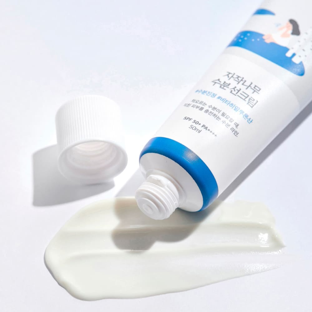 Увлажняющий солнцезащитный крем для лица SPF 50+ PA++++ Birch Juice Moisturizing Sunscreen, 50 мл - фото 2