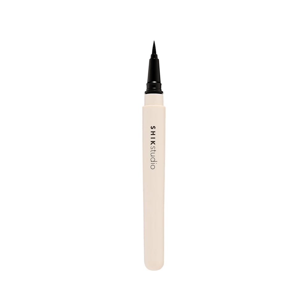 Лайнер для глаз Liquid Eyeliner, тон черный