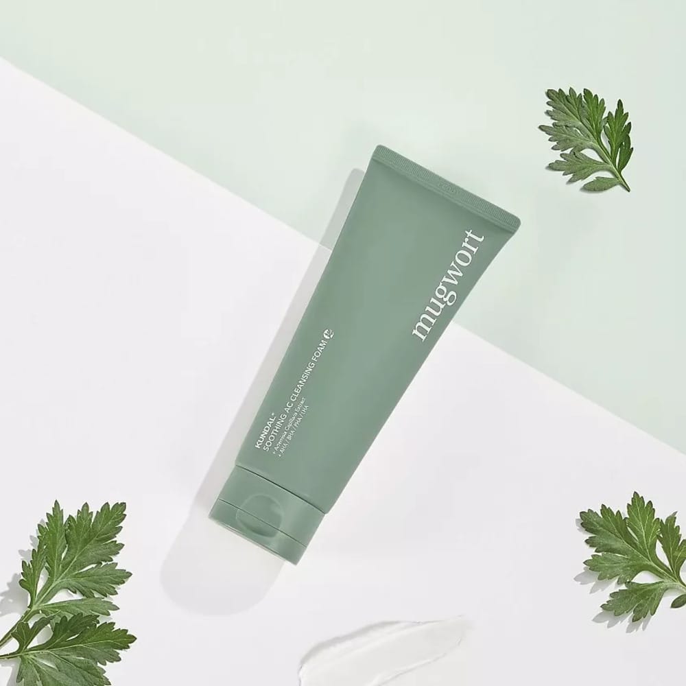 Успокаивающая, очищающая пенка для сияния кожи лица Mugwort Soothing Ac Cleansing Foam, 140 мл - фото 2
