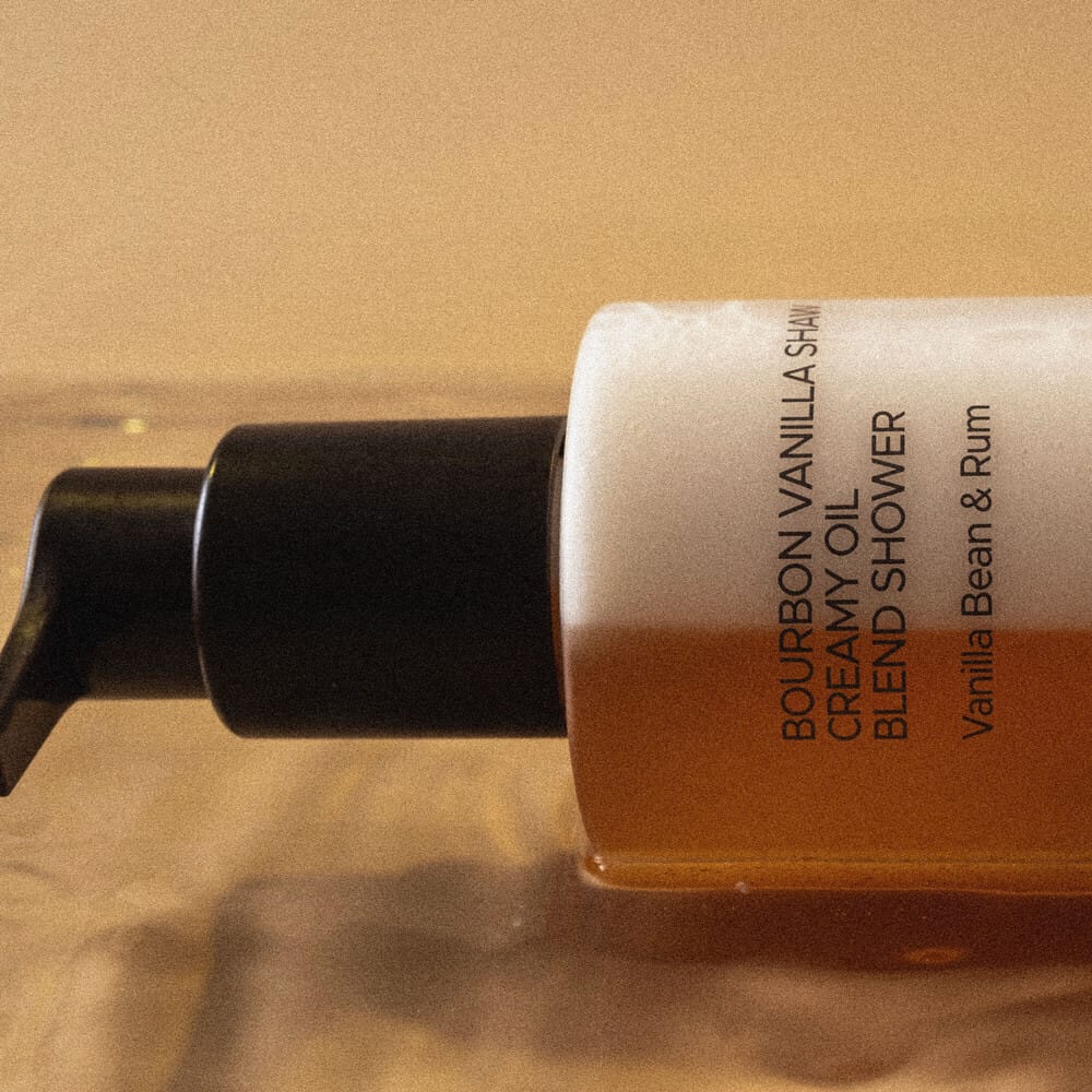 Масло для душа двухфазное питательное Bourbon Vanilla Shaw Creamy Oil Blend Shower, 200 мл - фото 4