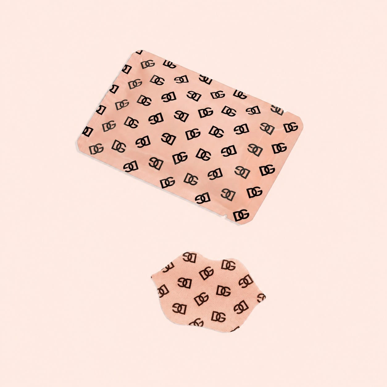 Гидрогелевые патчи для губ Nouri-Kiss Petal Lip Patches, 5*2,1г - фото 5