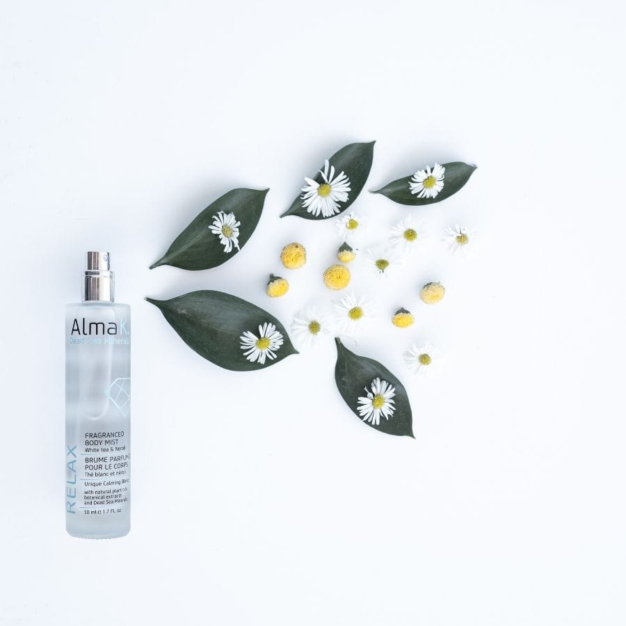Ароматический спрей для тела с белым чаем и нероли Relax / Fragranced Body Mist, 50 мл - фото 3