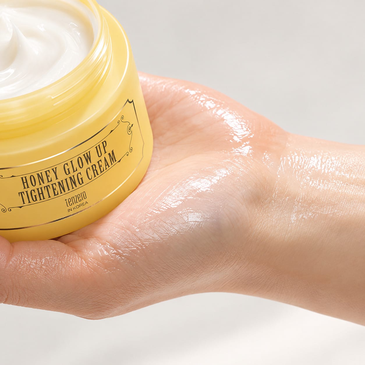 Подтягивающий, питательный крем для сияния кожи лица Tenzero Honey Glow Up Cream, 80 г - фото 3