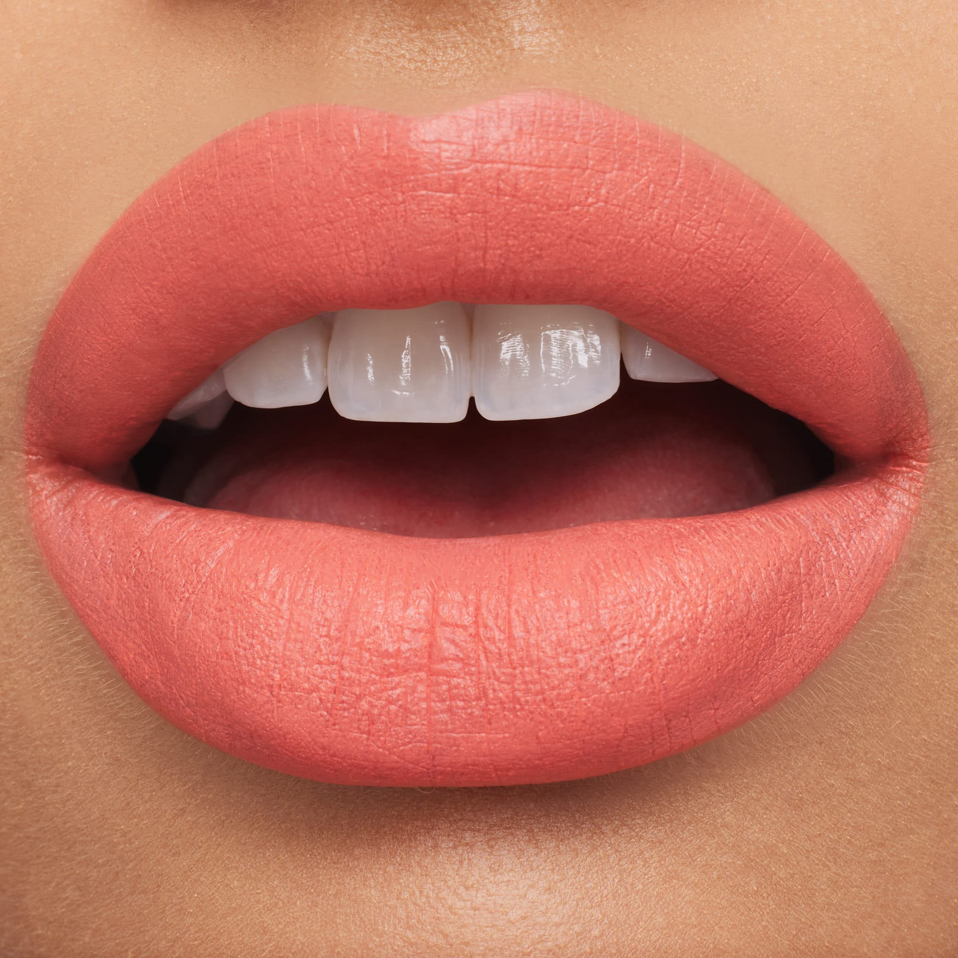 Губная помада MAC Macximal Matte Lipstick - фото 4