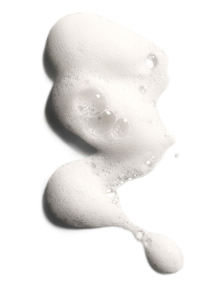 Очищающий пенящийся мусс для любого типа кожи лица Gentle Renewing Cleansing Mousse, 150 мл - фото 3